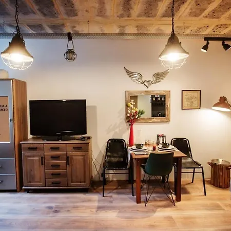 3k Kowalska 16 דירה *